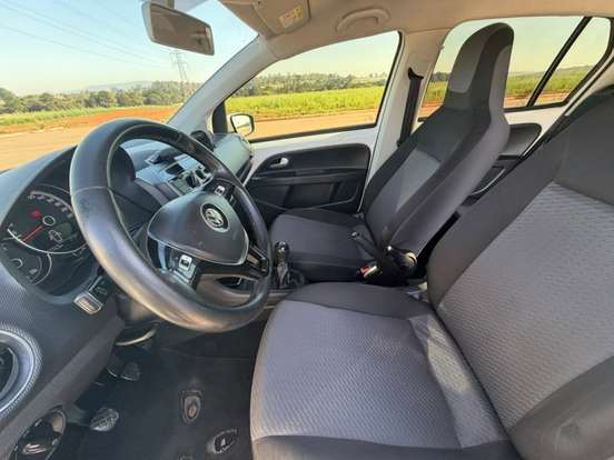 VOLKSWAGEN-UP-1.0 TSI MOVE UP 12V FLEX 4P MANUAL VOLKSWAGEN-UP-2017