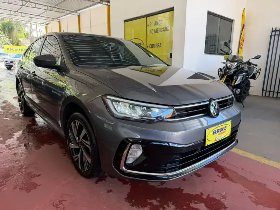 VOLKSWAGEN VIRTUS 1.0 200 TSI HIGHLINE AUTOMÁTICO