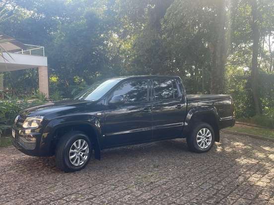 VOLKSWAGEN-AMAROK-2022