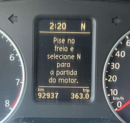 VOLKSWAGEN-FOX-1.6 MI SELEÇÃO 8V FLEX 4P AUTOMATIZADO VOLKSWAGEN-FOX-2013