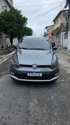VOLKSWAGEN-FOX-2021