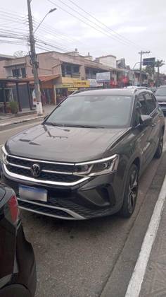 VOLKSWAGEN TAOS 1.4 250 TSI TOTAL FLEX HIGHLINE AUTOMÁTICO
