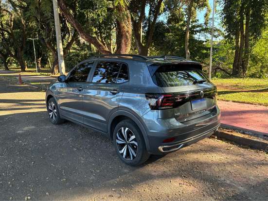 VOLKSWAGEN-T-CROSS-2023