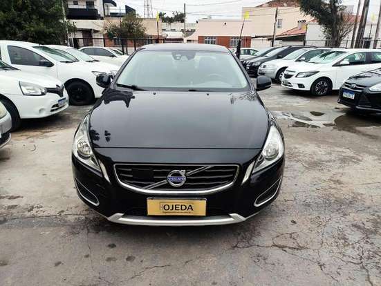 VOLVO-S60-2011