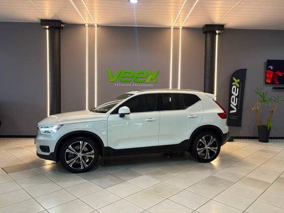 VOLVO XC40 1.5 T5 RECHARGE INSCRIPTION GEARTRONIC