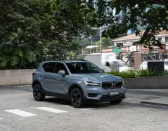 VOLVO XC40 2.0 T4 GASOLINA GEARTRONIC VOLVO XC40 2.0 T4 GASOLINA GEARTRONIC