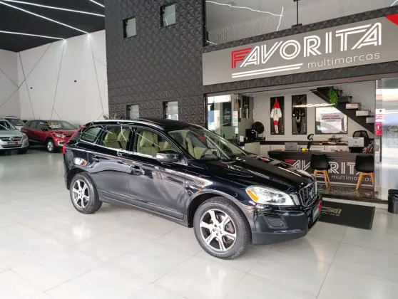 VOLVO XC60 2.0 T5 DYNAMIC FWD TURBO GASOLINA 4P AUTOMÁTICO VOLVO XC60 2.0 T5 DYNAMIC FWD TURBO GASOLINA 4P AUTOMÁTICO