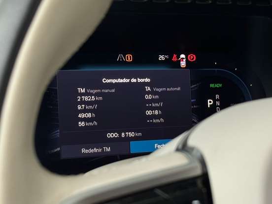VOLVO-XC60-2025