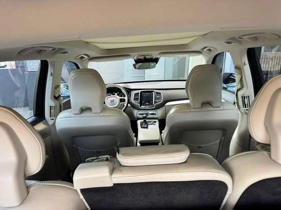VOLVO-XC90-2.0 T6 GASOLINA MOMENTUM AWD GEARTRONIC VOLVO-XC90-2018