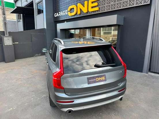 VOLVO-XC90-2.0 T6 GASOLINA MOMENTUM AWD GEARTRONIC VOLVO-XC90-2018
