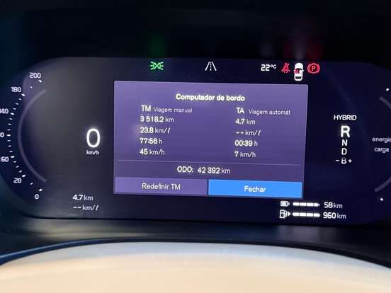 VOLVO-XC60-2024