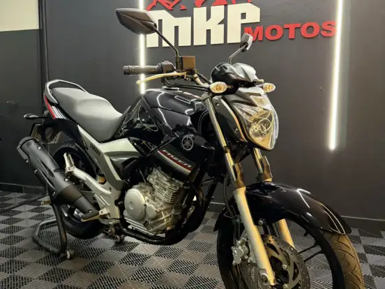 YAMAHA-YS 250 FAZER YAMAHA-YS 250 FAZER-2014