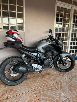 YAMAHA-FZ25 FAZER CONNECTED ABS-2025