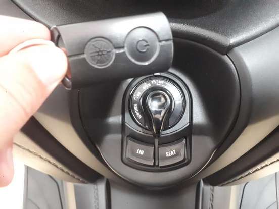 YAMAHA-XMAX ABS-2021
