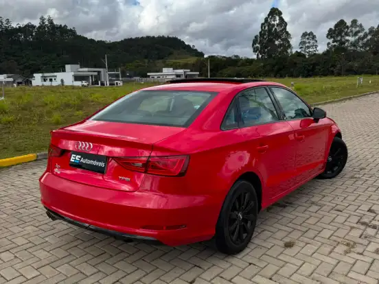 AUDI-A3-1.4 TFSI SEDAN ATTRACTION 16V GASOLINA 4P S-TRONIC AUDI-A3-2014