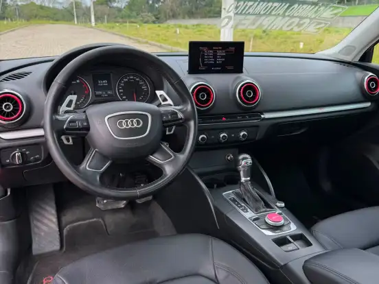 AUDI-A3-1.4 TFSI SEDAN ATTRACTION 16V GASOLINA 4P S-TRONIC AUDI-A3-2014