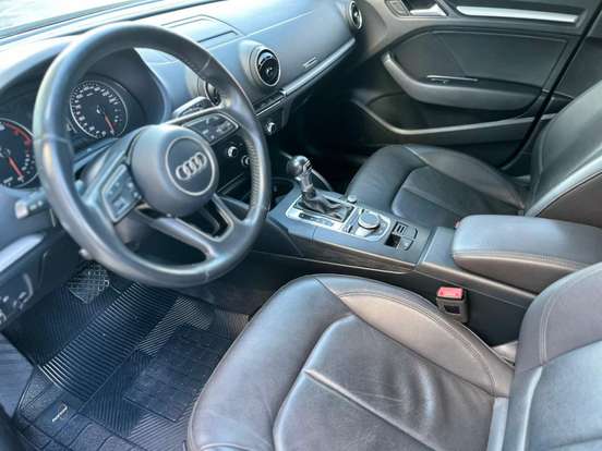 AUDI-A3-2019