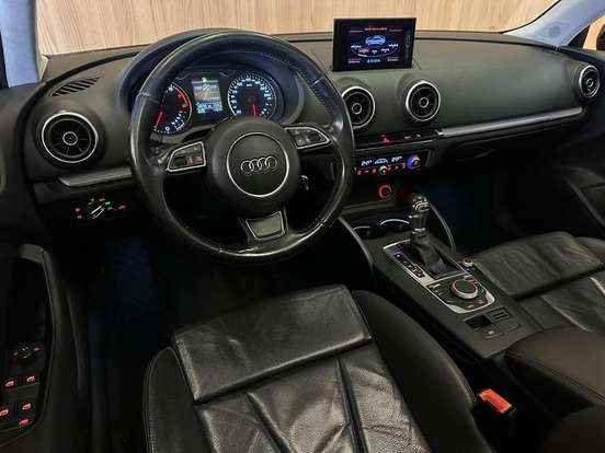 AUDI-A3-1.8 TFSI SEDAN 16V 180CV GASOLINA 4P AUTOMÁTICO AUDI-A3-2014