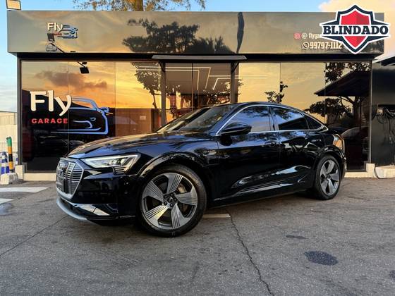 AUDI E-TRON ELÉTRICO SPORTBACK PERFORMANCE QUATTRO