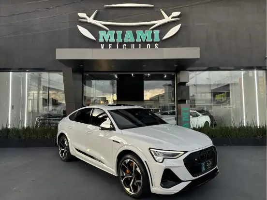 AUDI-E-TRON-ELÉTRICO SPORTBACK S QUATTRO AUDI-E-TRON-2021