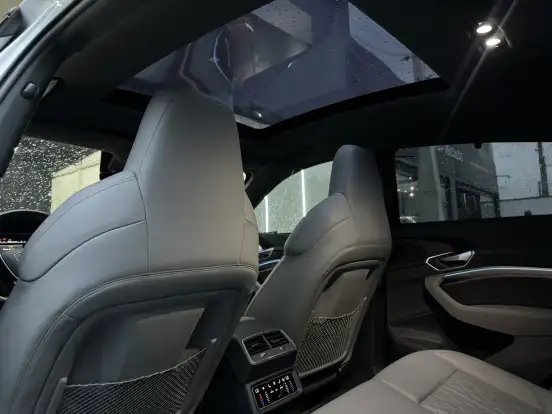 AUDI-E-TRON-ELÉTRICO SPORTBACK S QUATTRO AUDI-E-TRON-2021