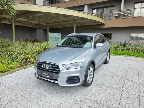AUDI Q3 1.4 TFSI AMBITION FLEX 4P S TRONIC
