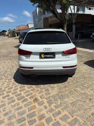 AUDI-Q3-2019