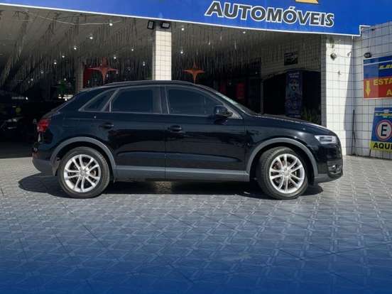 AUDI-Q3-2015