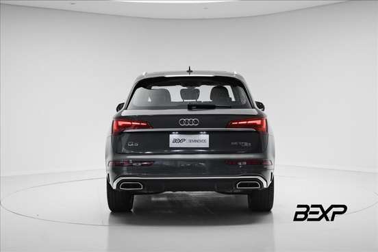 AUDI-Q5-2024