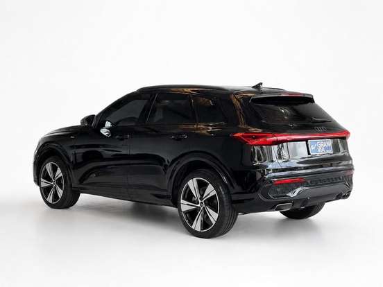 AUDI-Q5-2.0 TFSI GASOLINA S LINE QUATTRO S TRONIC AUDI-Q5-2025