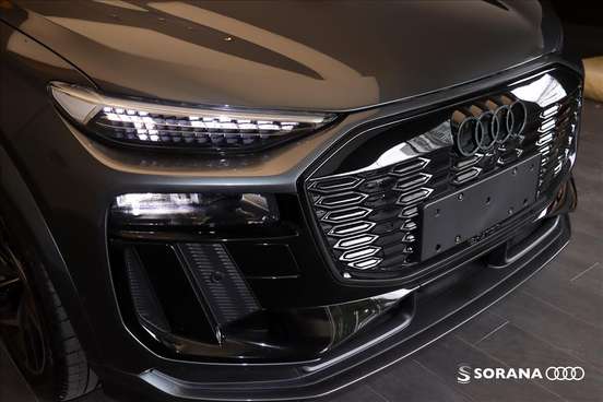 AUDI-Q6 E-TRON-2026