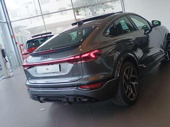 AUDI-Q6 E-TRON-100 KW ELÉTRICO SPORTBACK QUATTRO AUDI-Q6 E-TRON-2025
