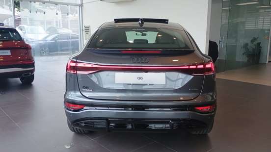 AUDI-Q6 E-TRON-2025