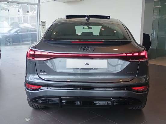 AUDI-Q6 E-TRON-100 KW ELÉTRICO SPORTBACK QUATTRO AUDI-Q6 E-TRON-2025