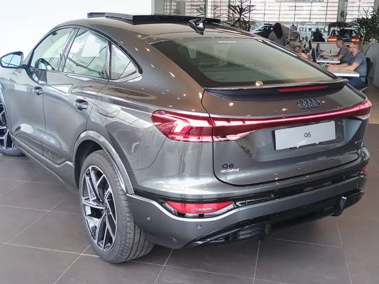 AUDI-Q6 E-TRON-100 KW ELÉTRICO SPORTBACK QUATTRO AUDI-Q6 E-TRON-2025