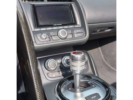 AUDI-R8-5.2 FSI QUATTRO SPYDER V10 40V GASOLINA 2P S TRONIC AUDI-R8-2014