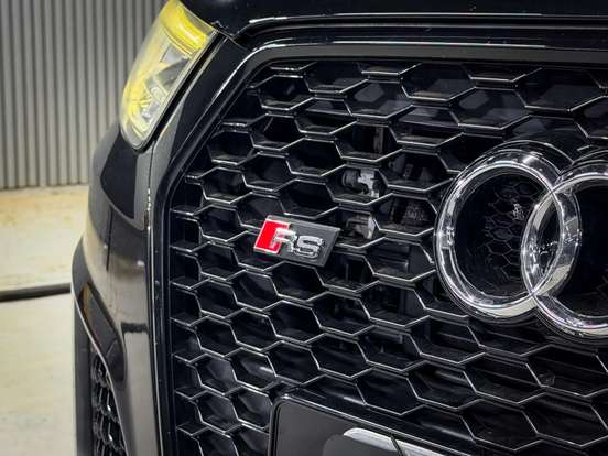 AUDI-RS Q3-2016