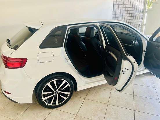 AUDI-A3-2019