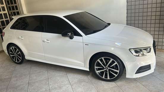 AUDI-A3-2019