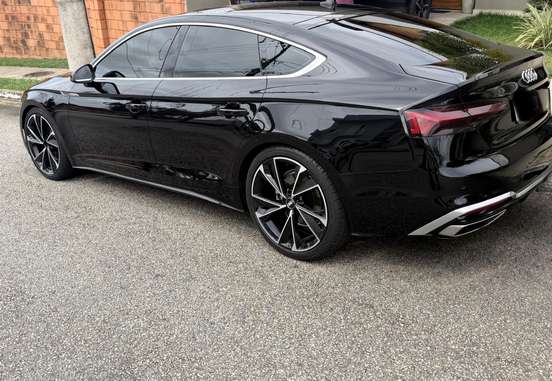 AUDI-A5-2021