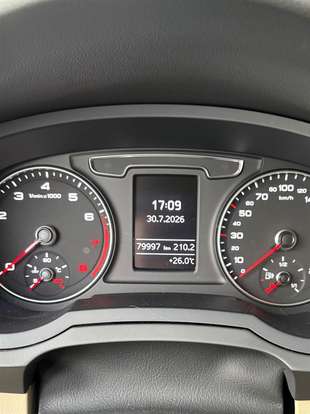 AUDI-Q3-2017