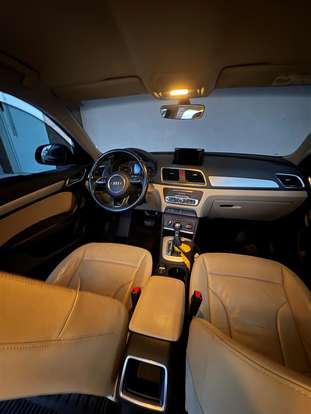 AUDI-Q3-2017