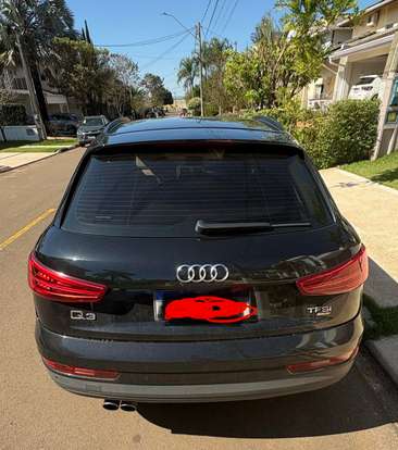 AUDI-Q3-2017