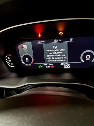 AUDI-Q3-2022