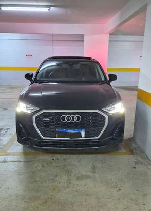 AUDI-Q3-2024