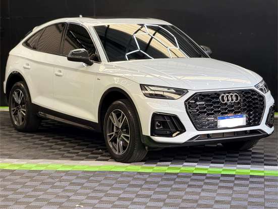 AUDI-Q5-2023