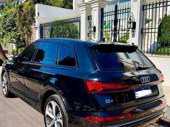 AUDI-Q7-3.0 55 TFSI GASOLINA PERFORMANCE BLACK QUATTRO TIPTRONIC AUDI-Q7-2023