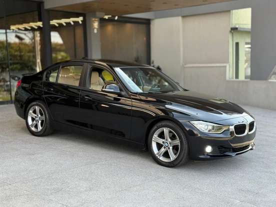 BMW-320i-2.0 16V TURBO ACTIVE FLEX 4P AUTOMÁTICO BMW-320i-2014