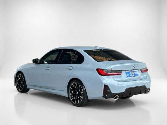 BMW-320i-2025