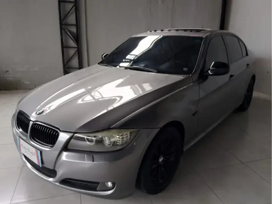 BMW 325i 2.5 SEDAN 24V GASOLINA 4P AUTOMÁTICO BMW 325i 2.5 SEDAN 24V GASOLINA 4P AUTOMÁTICO